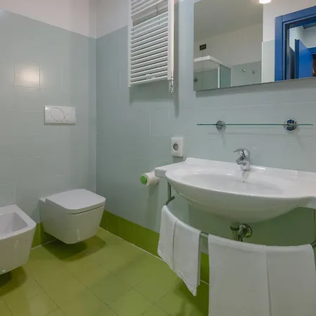 Hotel Residenze Romeo E Giulietta - Check-In Presso Hotel Toscanini ホテル