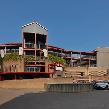 Romeo E Giulietta Residenze Check-in Presso Toscanini Ξενοδοχείο