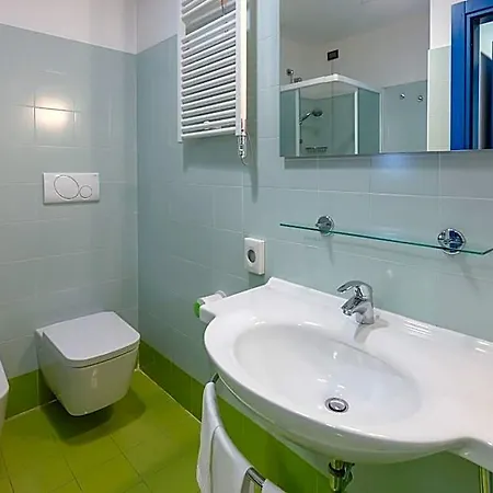 Romeo E Giulietta Residenze Check-in Presso Toscanini Hotel Parma