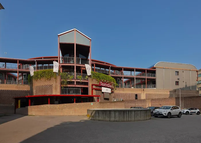 Romeo E Giulietta Residenze Check-in Presso Toscanini Ξενοδοχείο