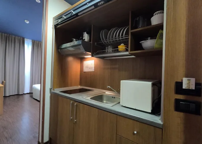 Romeo E Giulietta Residenze Check-in Presso Toscanini Ξενοδοχείο